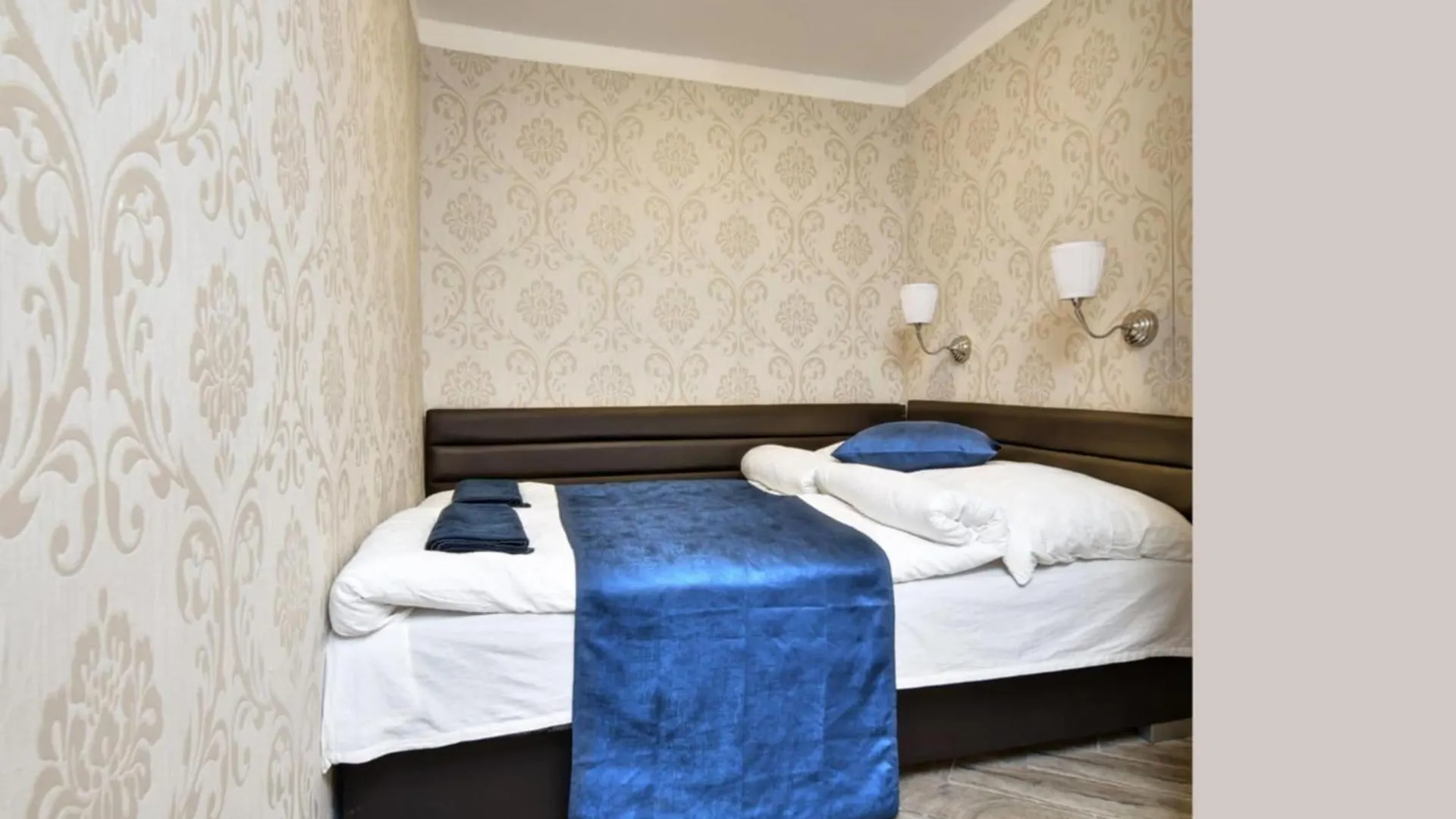 Charles City Centre Apartment Budapest