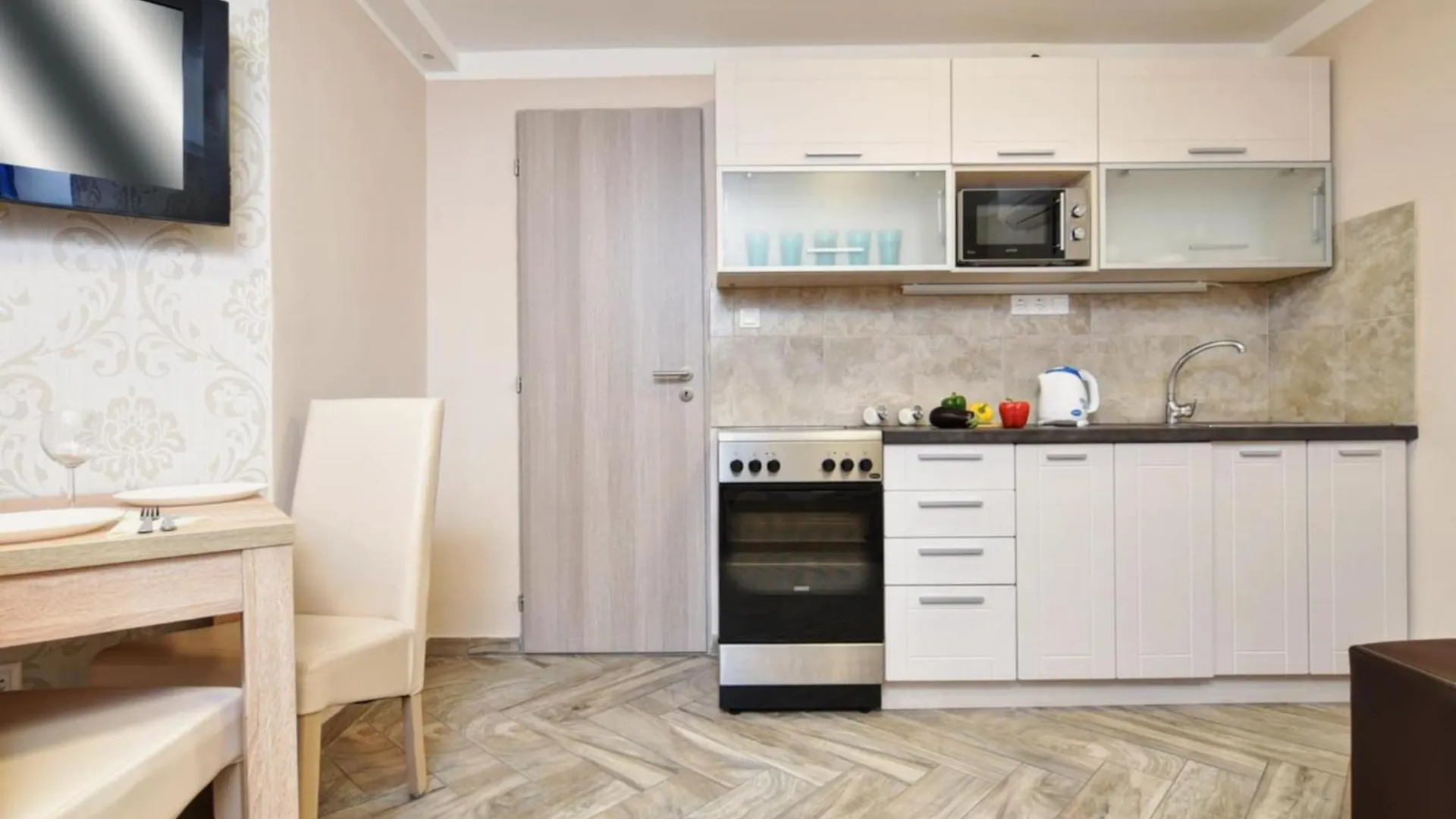 Charles City Centre Apartment Budapest